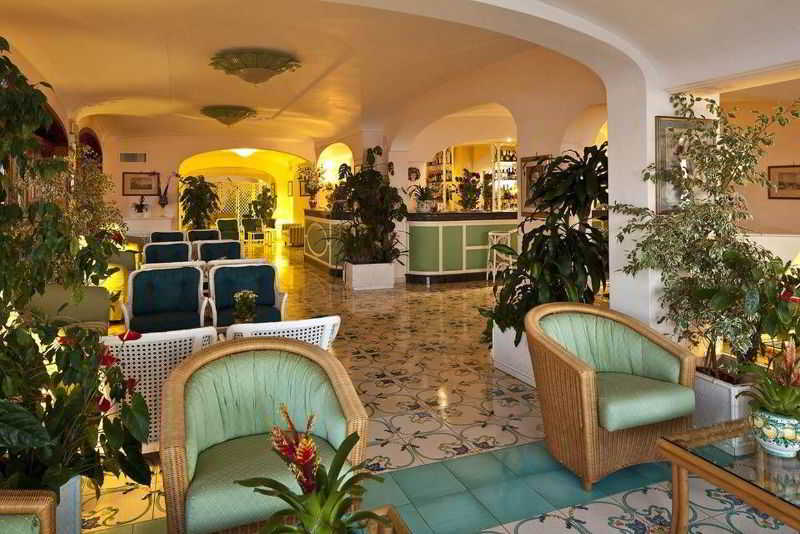 ホテル Le Querce Resort Sea Thermae & Spa