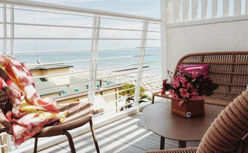 Отель Le Soleil