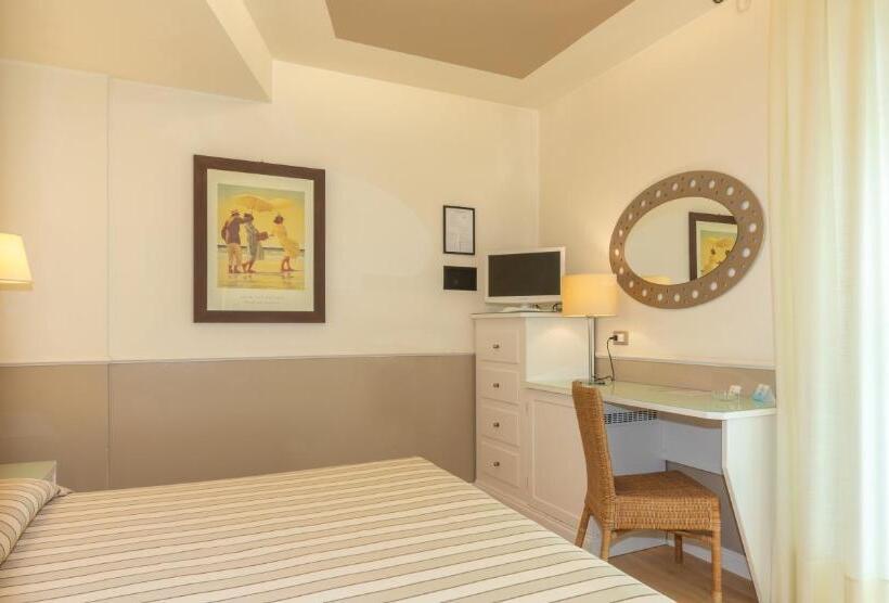 Отель Le Soleil