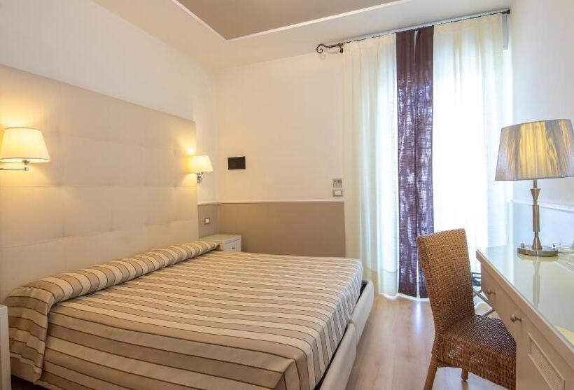 Отель Le Soleil