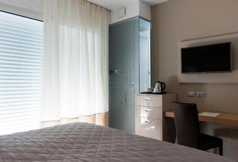 Отель Le Soleil