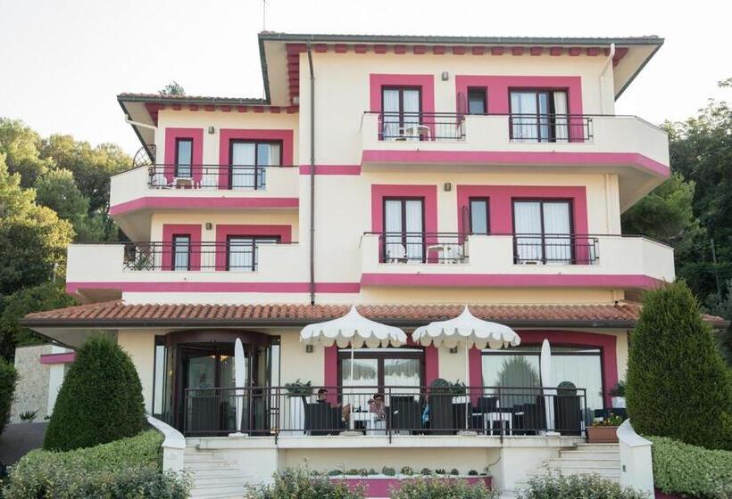 בית מלון כפרי Levante