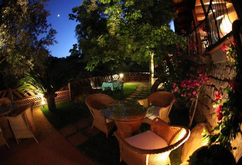 فندق Lo Scirocco