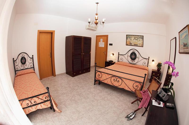 فندق Lo Scirocco