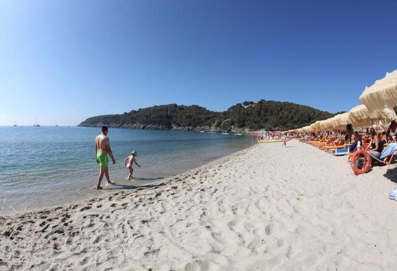 فندق Lo Scirocco