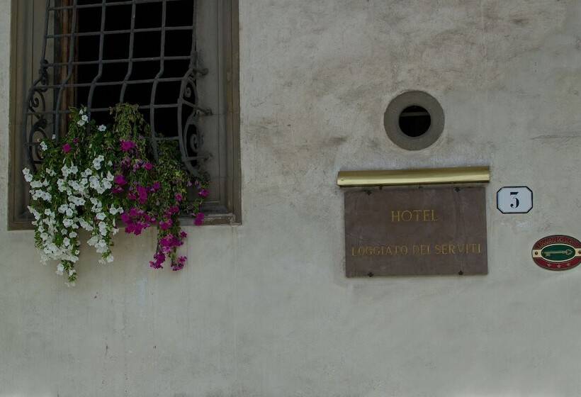 هتل Loggiato Dei Serviti