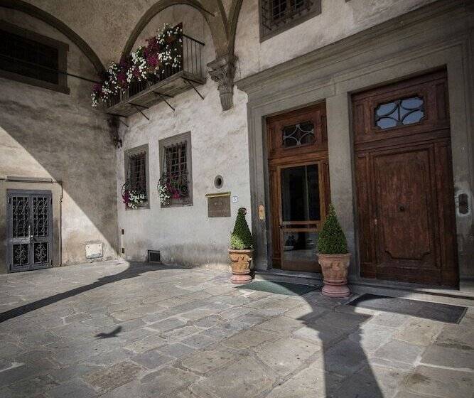 هتل Loggiato Dei Serviti