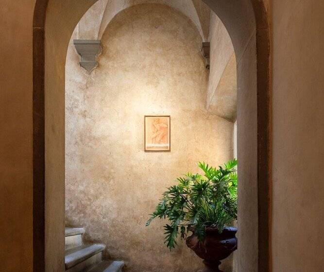 هتل Loggiato Dei Serviti