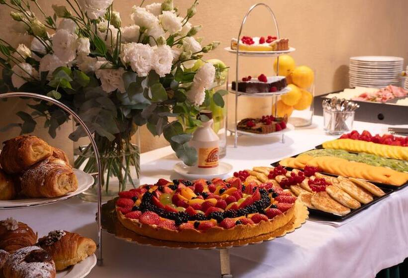 هتل Loggiato Dei Serviti