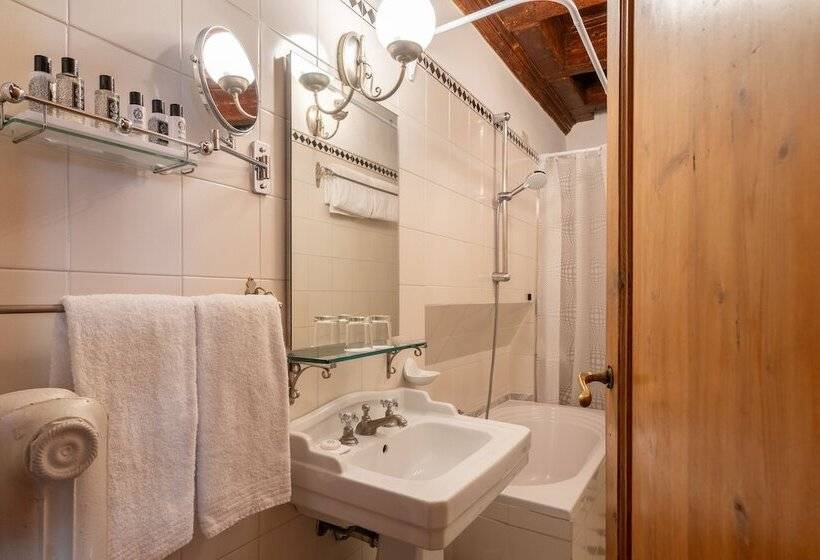 هتل Loggiato Dei Serviti