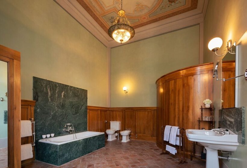 هتل Loggiato Dei Serviti