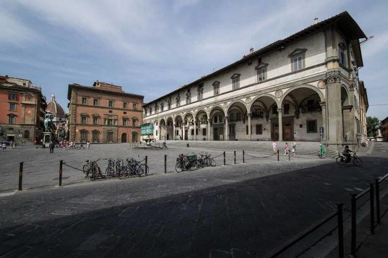 هتل Loggiato Dei Serviti