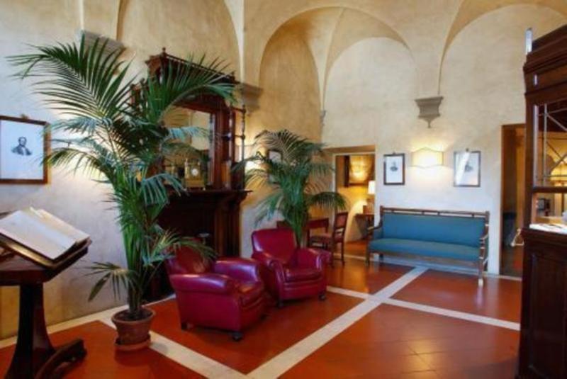 هتل Loggiato Dei Serviti