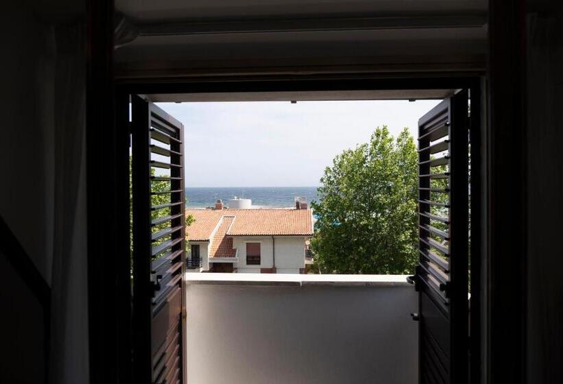 בית מלון כפרי Mare Blu