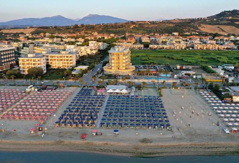 בית מלון כפרי Maxim's