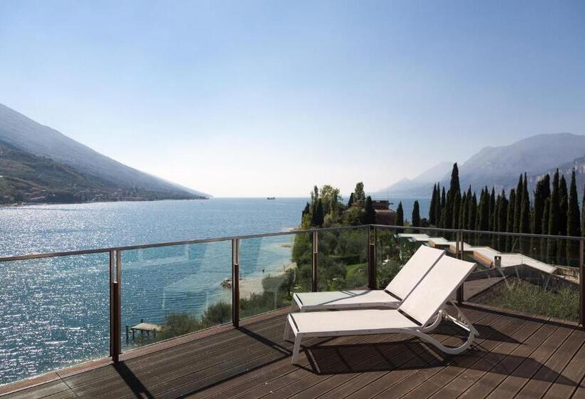 ホテル Maximilian