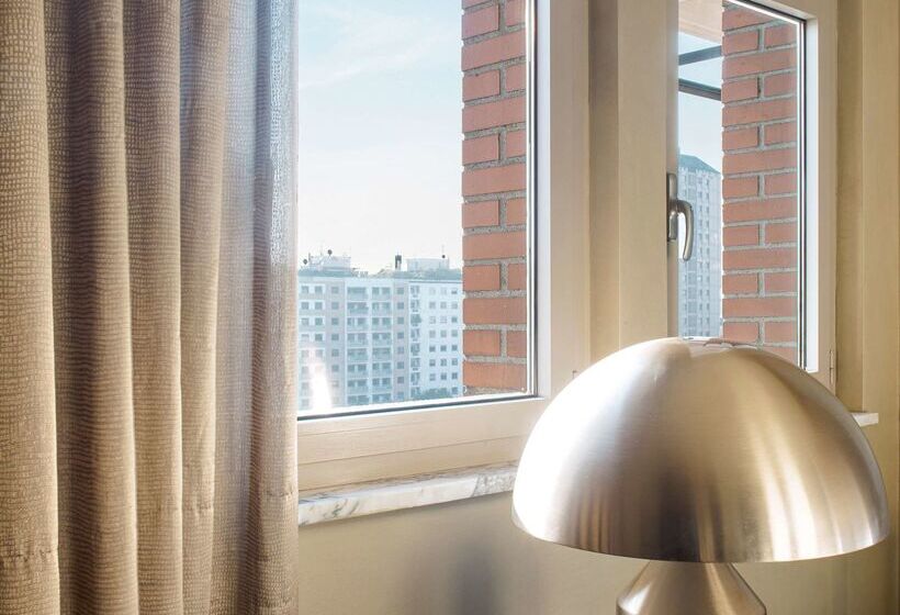 هتل Me Milan Il Duca