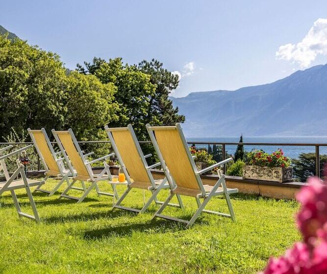 ホテル Meandro   Lake View