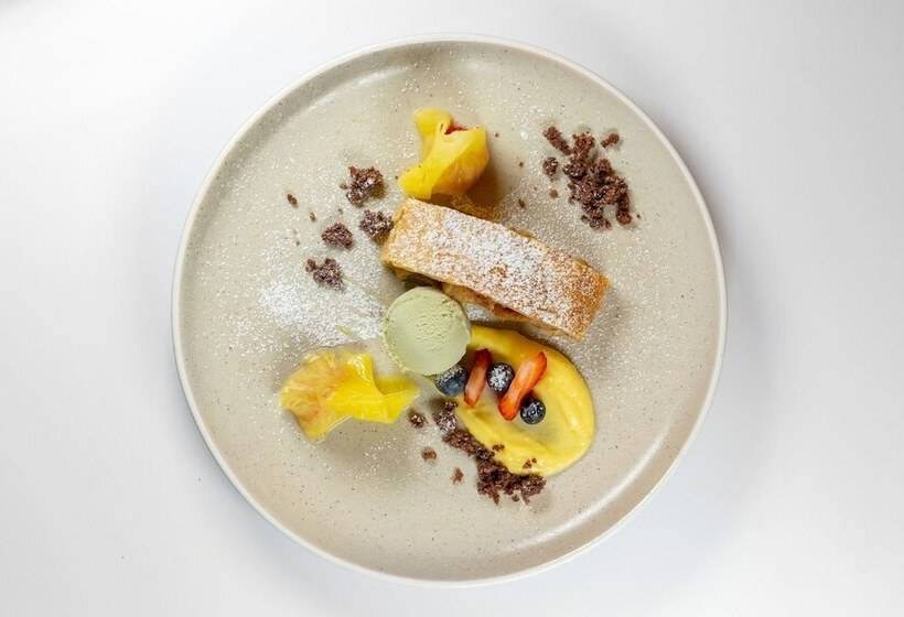 ホテル Meandro   Lake View