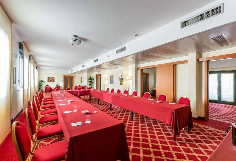 Mirage Sure Hotel Collection By Best Western