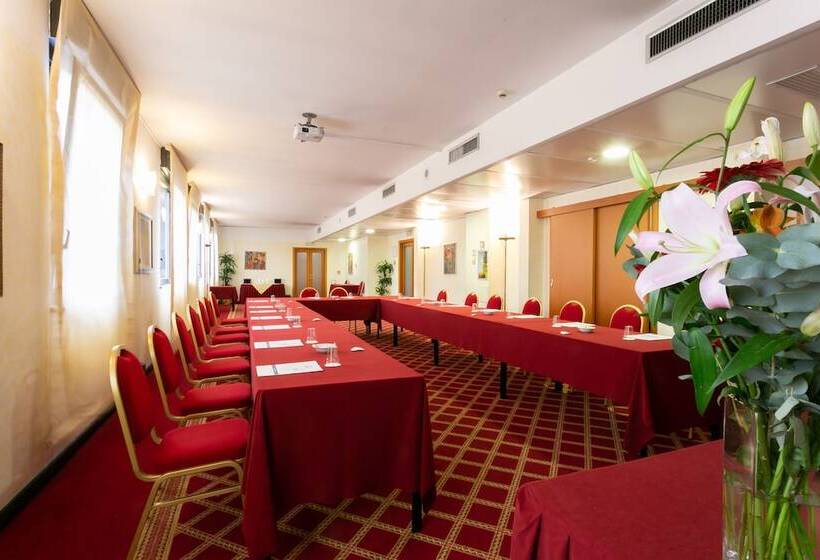 Mirage Sure Hotel Collection By Best Western