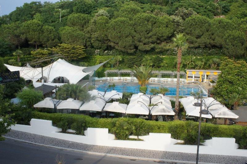 ホテル Mirasole International