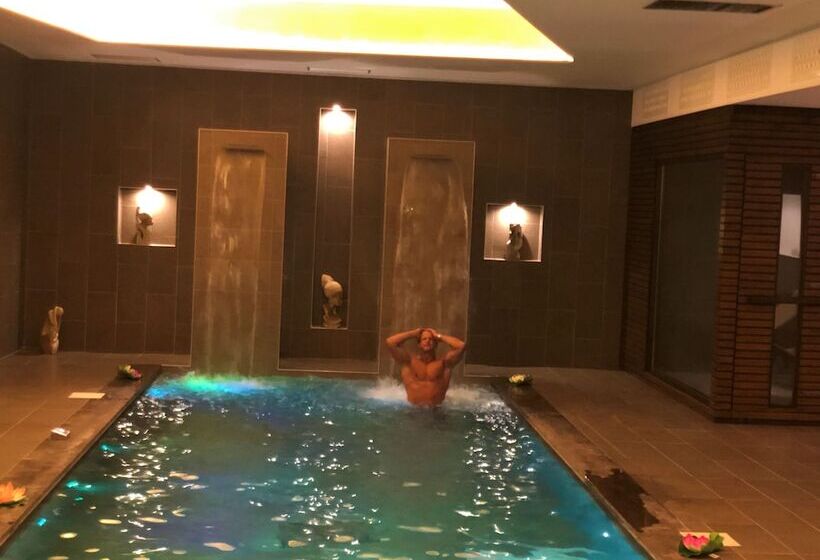 ホテル Mirasole International