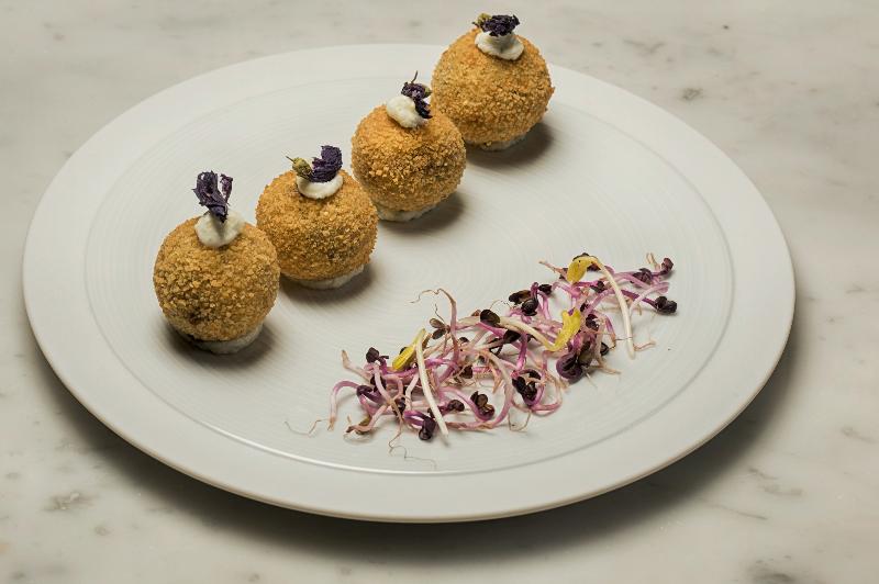 ホテル NH Collection Firenze Porta Rossa