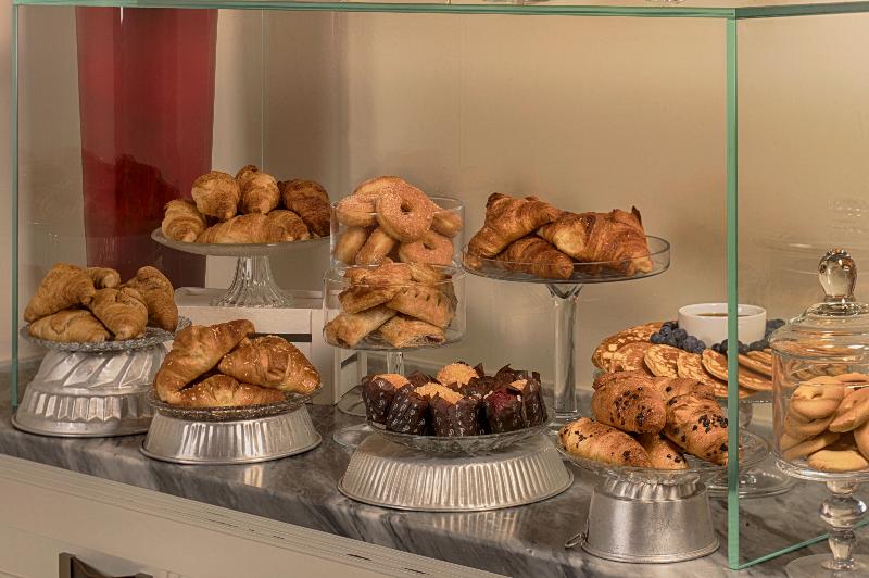 ホテル NH Collection Firenze Porta Rossa