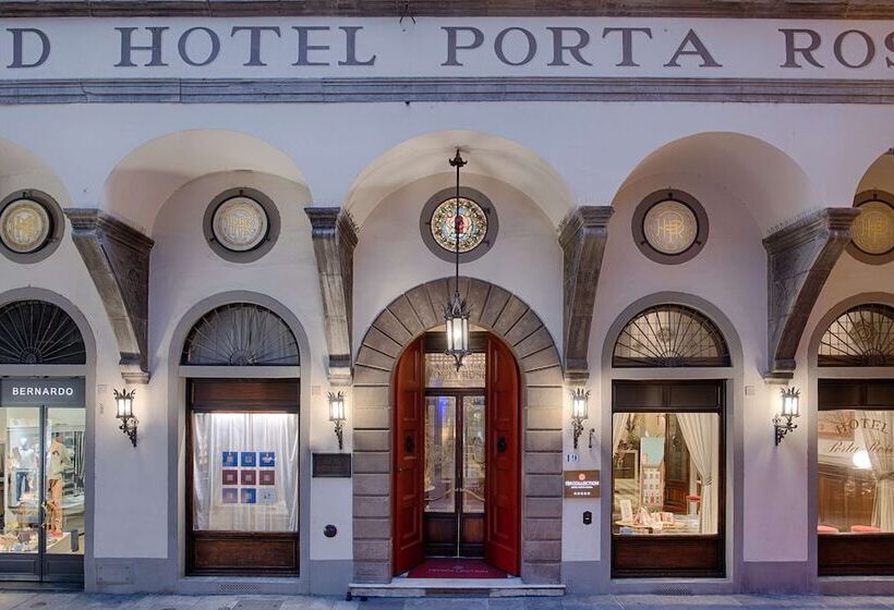 ホテル NH Collection Firenze Porta Rossa