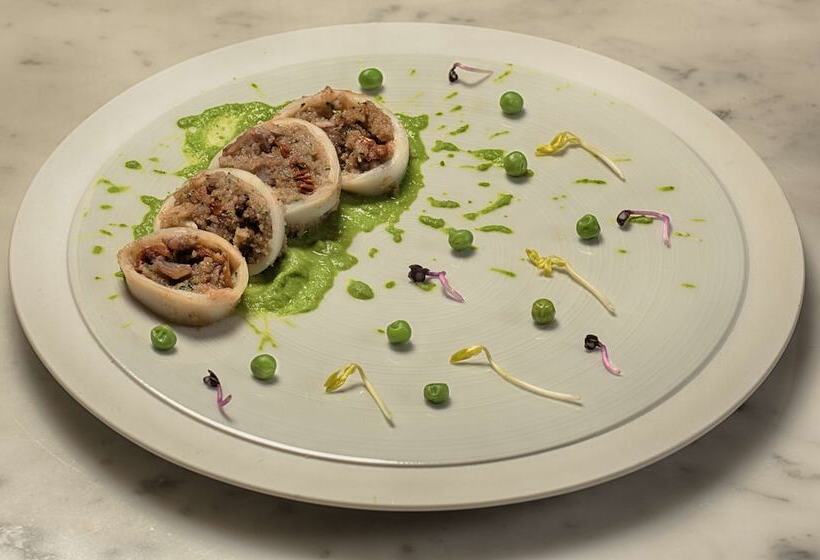 ホテル NH Collection Firenze Porta Rossa