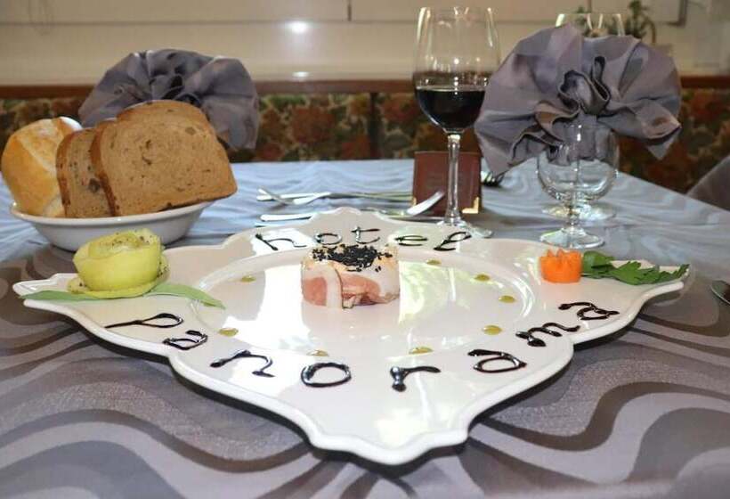 فندق Panorama Wellness & Resort