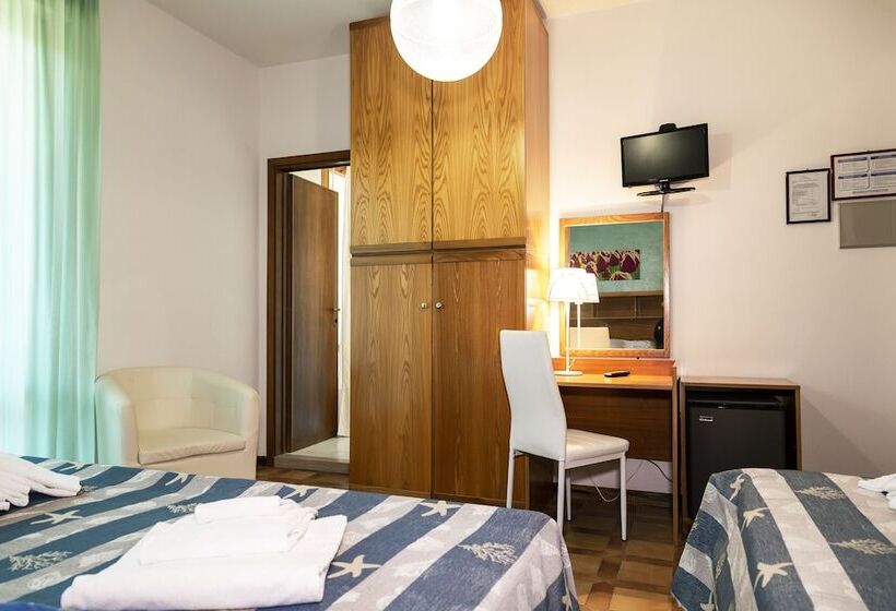 هتل Parco Dei Pini