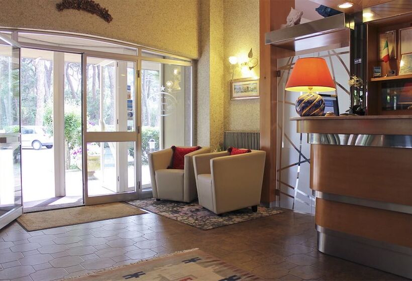 هتل Parco Dei Pini