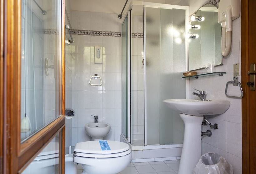 هتل Parco Dei Pini