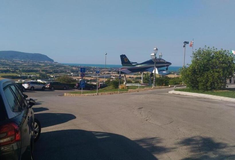 酒店 Pensione Delfino Azzurro