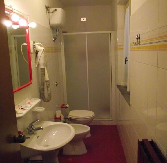 酒店 Pensione Delfino Azzurro