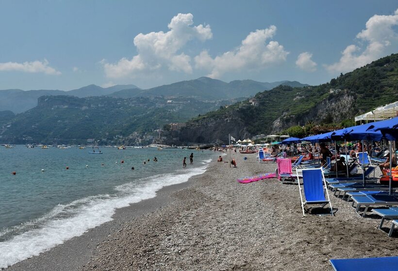 فندق Pietra Di Luna