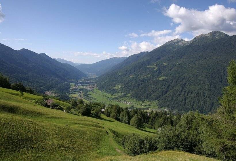 هتل Pinzolodolomiti