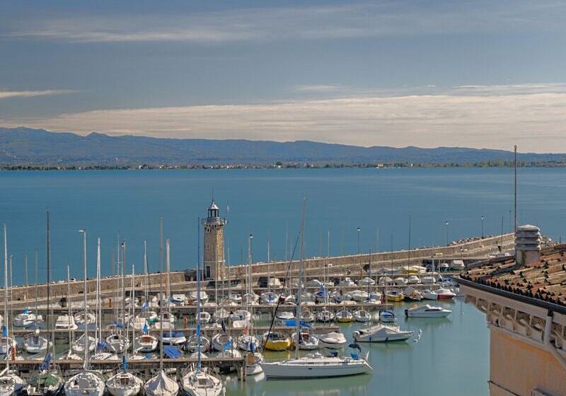 Отель Piroscafo