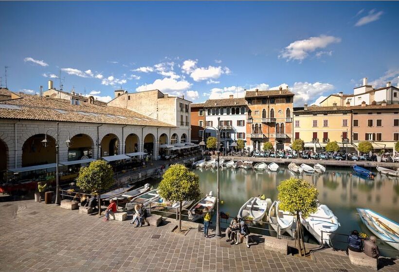 Отель Piroscafo