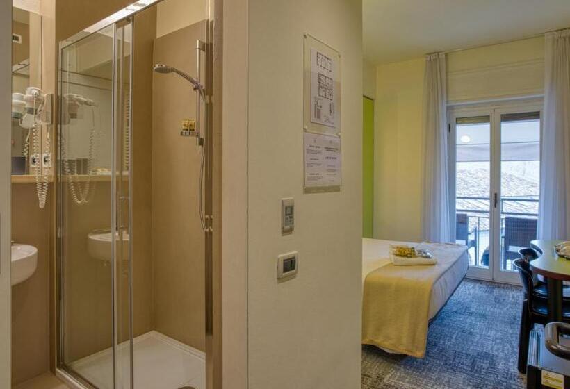 Отель Piroscafo