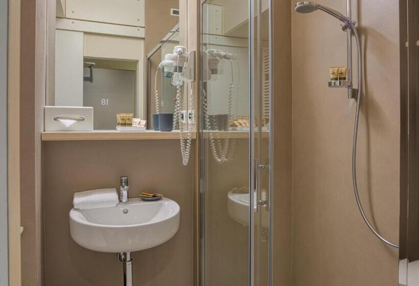 Отель Piroscafo