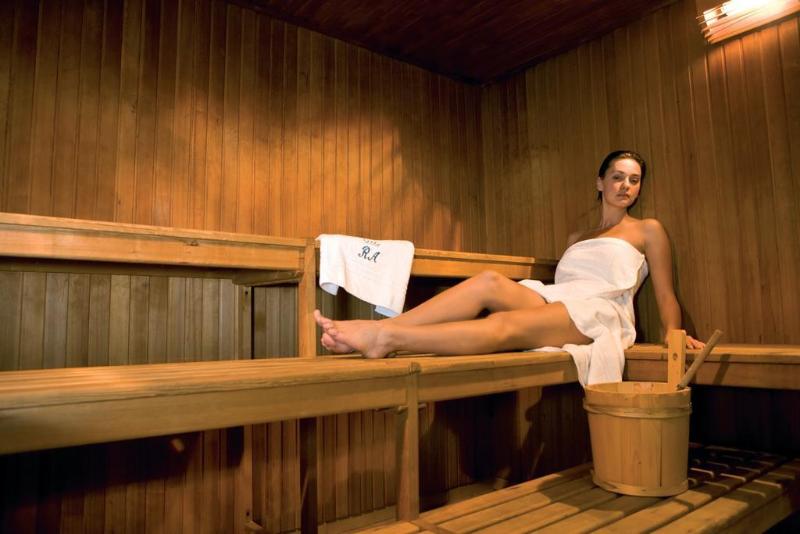 Regina Adelaide Hotel & Spa