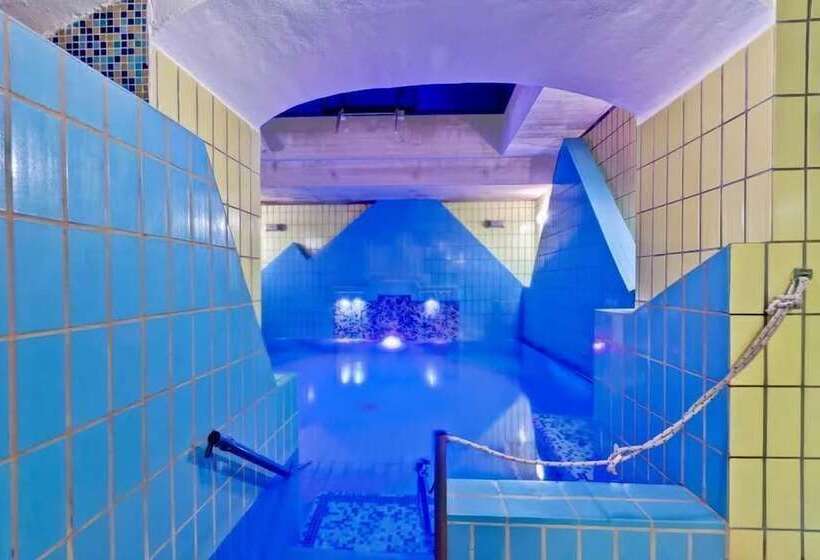 בית מלון כפרי Regina Palace Terme