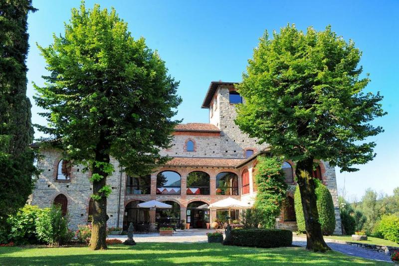 فندق Relais & Spa Castello Di Casiglio