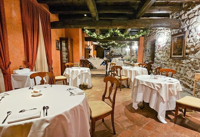 فندق Relais & Spa Castello Di Casiglio