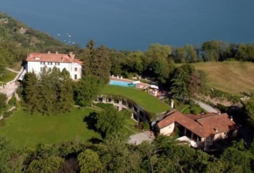 ホテル Relais I Due Roccoli