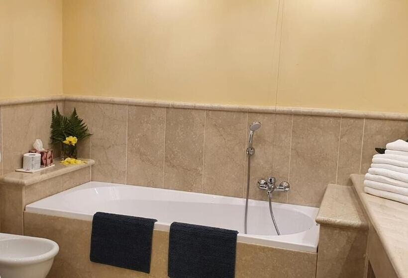 בית מלון כפרי Relais I Due Roccoli