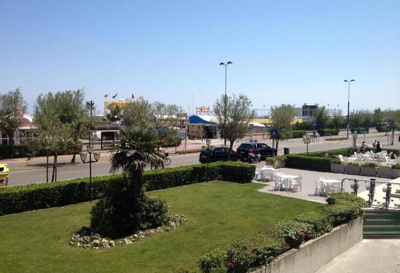 ホテル Residence Capinera